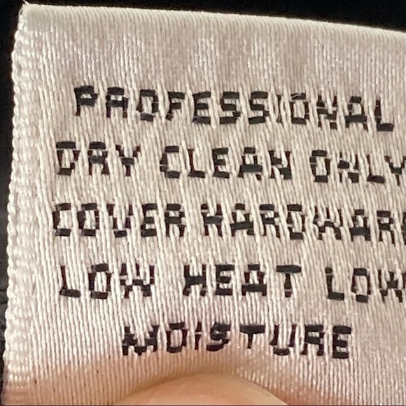 St. John Sport Black Slightly Flared Pants Sz 6 - Picture 15 of 15